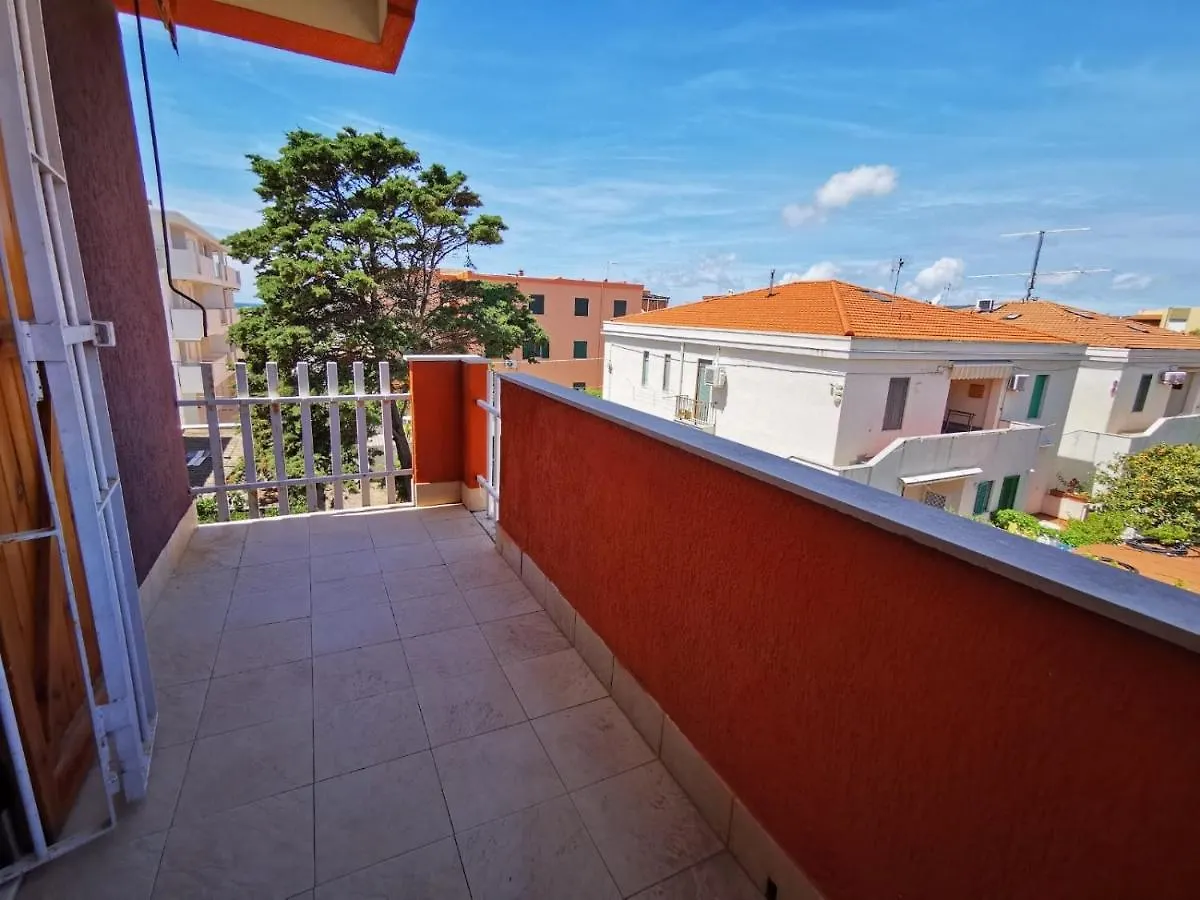 Apartament Il Mare Dietro L'Angolo, Attico Con Parcheggio Privato Ad Alghero Włochy